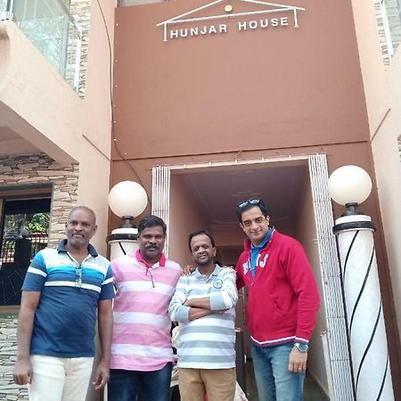 Hunjar House Hotel Panvel Bagian luar foto